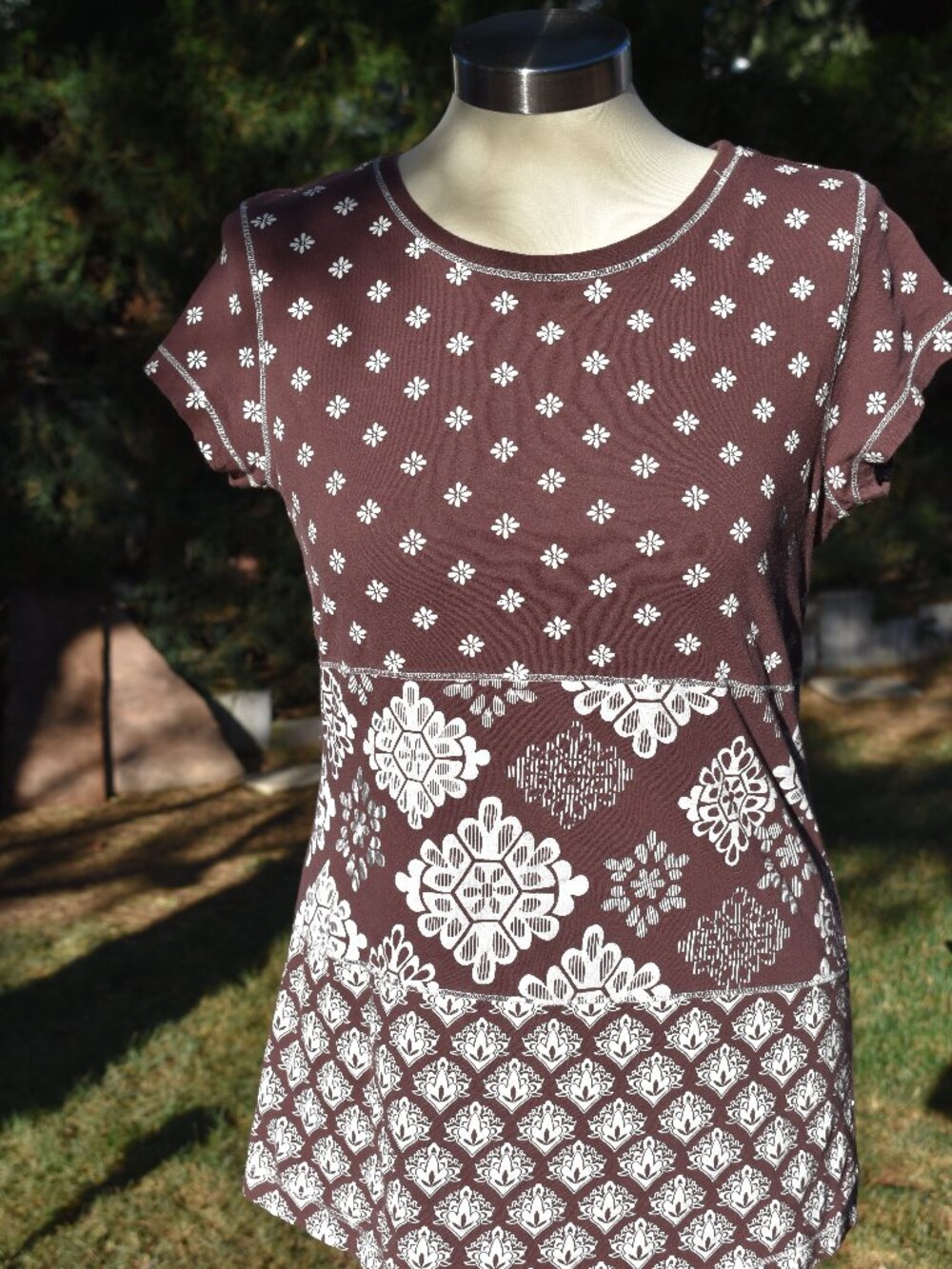 Brown & White Color Block Pullover Tee Shirt